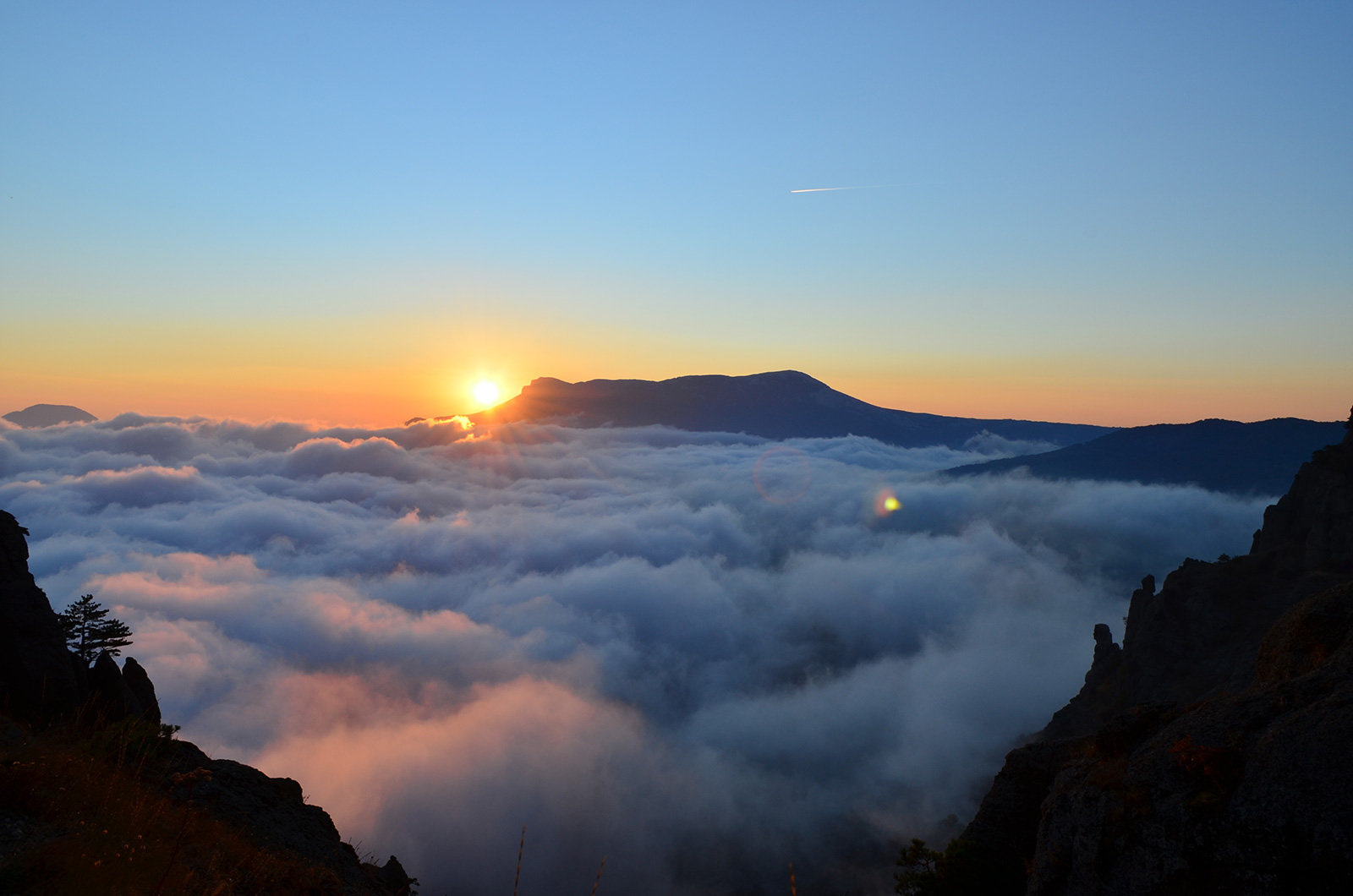 Гора в крыму чатыр даг фото