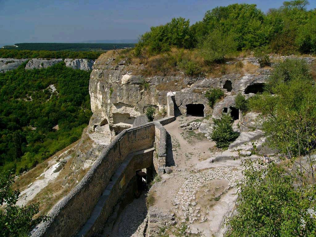 Чуфут кале пещерный город фото