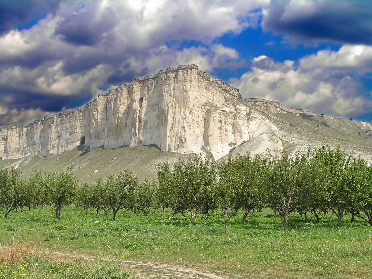 Белая скала Белогорск