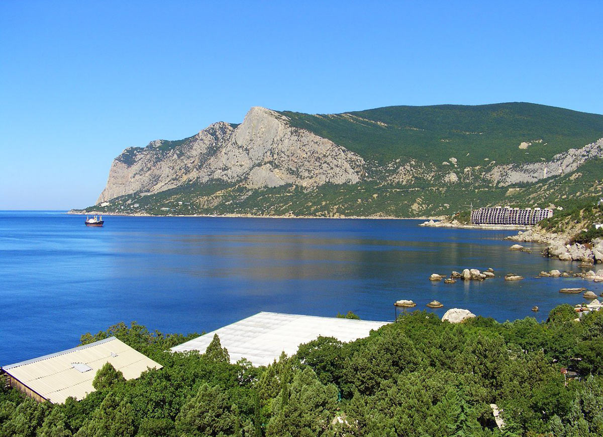 Бухта Ласпи Севастополь
